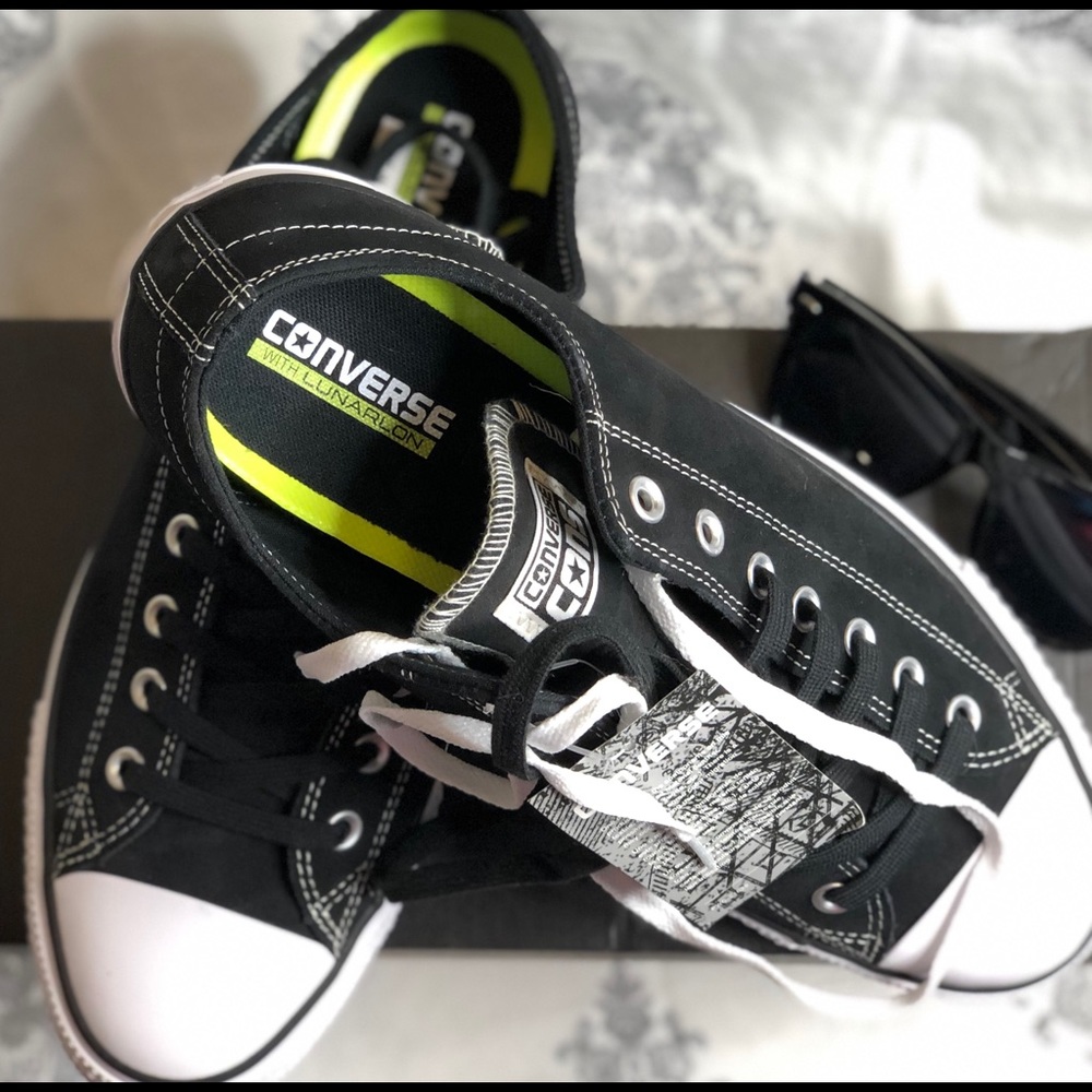 NWT Converse Men’s Black Never Worn & In 📦